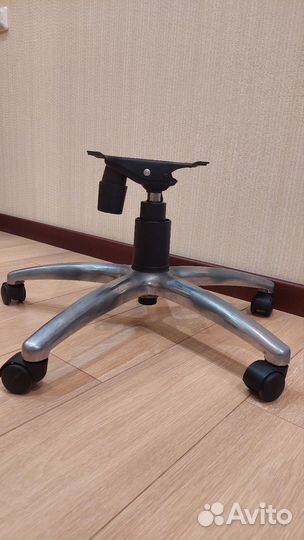 Крестовина пятилучевая для кресла бу