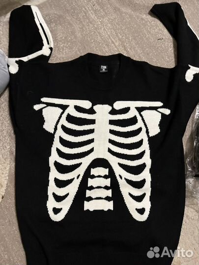 Вещи на девушку пакетом 42р примерно