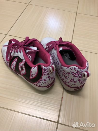 Кроссовки на колесах