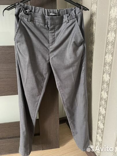 Школьный костюм для мальчика 134 серый