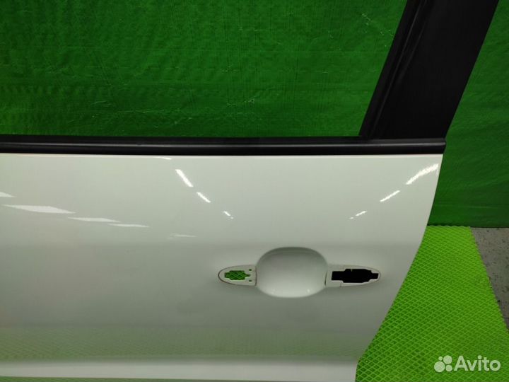 Дверь передняя левая Hyundai Santa Fe 2009-2012