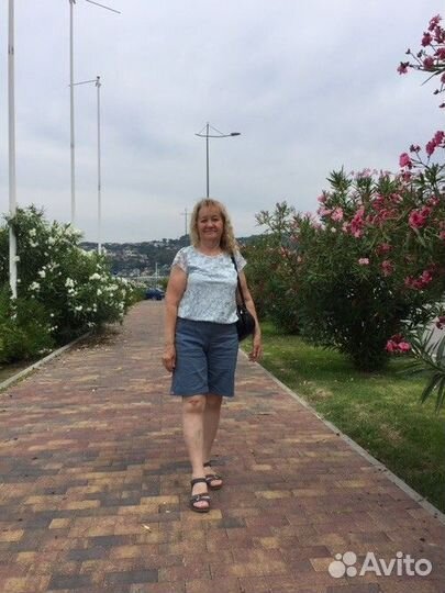 Няня, воспитатель, гувернантка