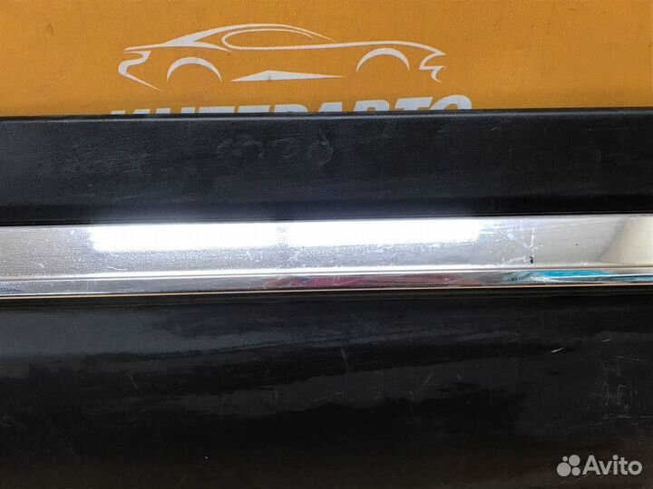 Накладка на дверь задняя правая Ford Explorer 5