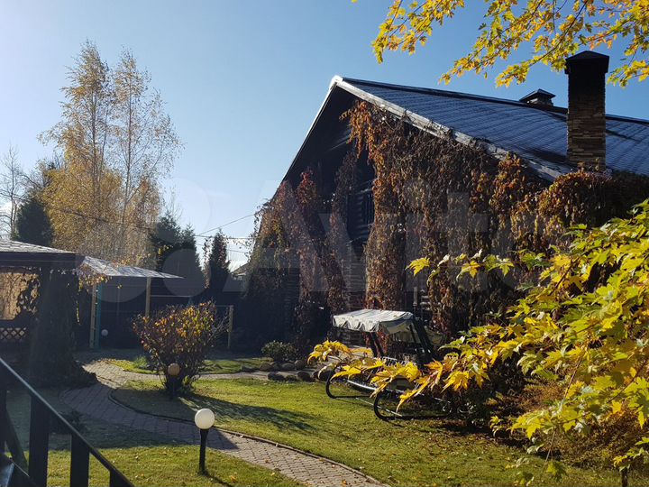 Дом 200 м² на участке 20 сот.