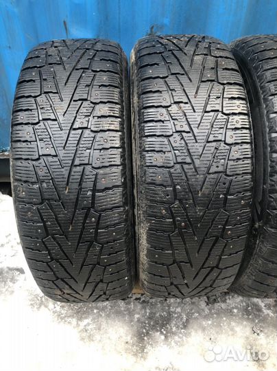 Roadstone Winguard WinSpike SUV 265/60 R18 114T