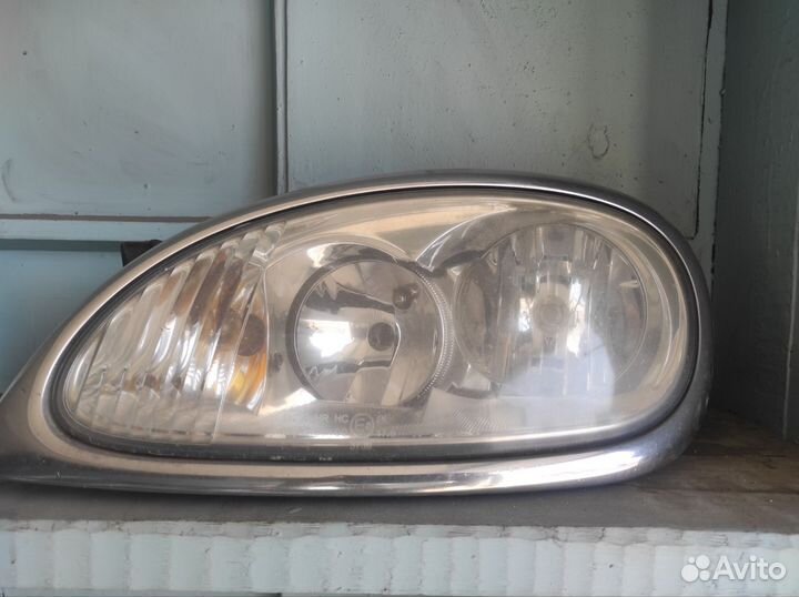 Фары на газ 31105