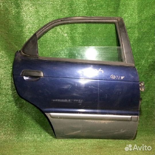 Дверь задняя правая Suzuki Cultus GD21S Синяя ржав