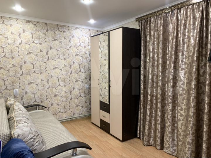 2-к. квартира, 53 м², 1/2 эт.