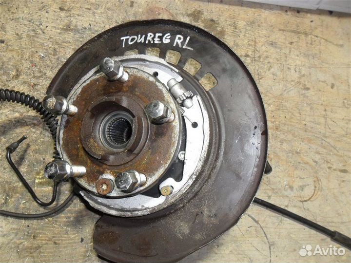 Ступица (кулак, цапфа) задняя левая Volkswagen