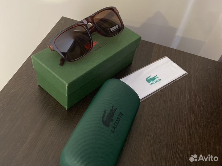Очки мужские солнцезащитные lacoste
