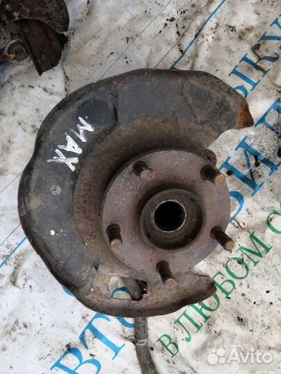 Поворотные кулаки Nissan Maxima A32