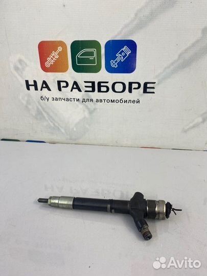 Форсунка Toyota Land Cruiser 200 1VD-FTV 2008