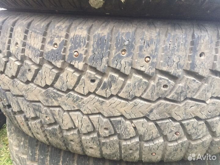 Maxxis MA-SUW Presa Spike 225/60 R17