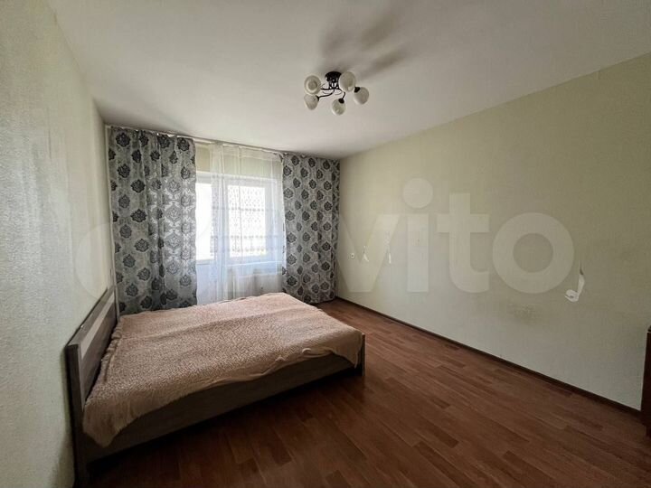 2-к. квартира, 64 м², 5/17 эт.