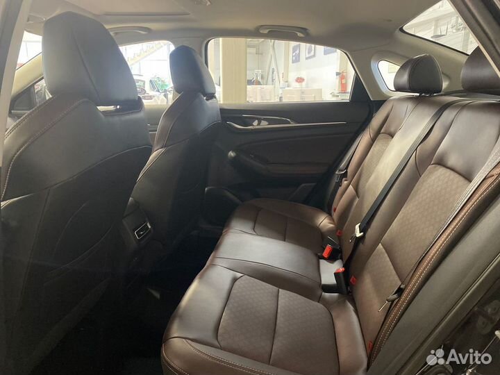 Changan Eado Plus 1.4 AMT, 2023