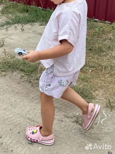 Шорты Gloria jeans 104 + футболка Re в подарок