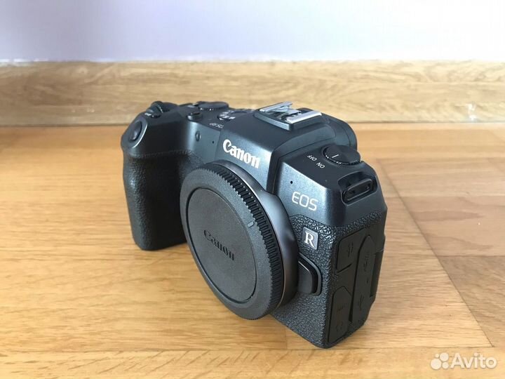 Canon EOS RP body (пробег 12 тыс. кадров)