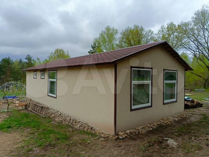 Дом 65 м² на участке 1,75 га