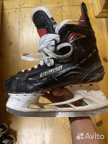 Коньки хоккейные