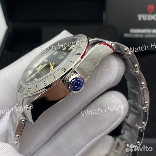 Мужские часы Tudor Heritage Black Bay Pro GMT 39mm