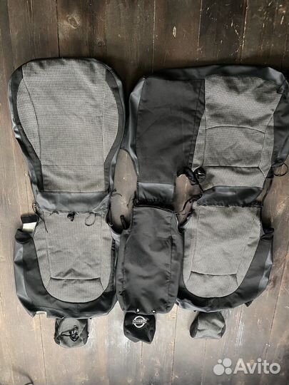 Автомобильные чехлы на nissan