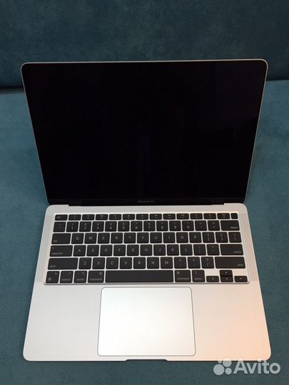 Apple MacBook Air 13 2020 M1 8/512gb
