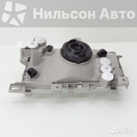 Фара nissan atlas F23, 1991-1998 г правая, zevs