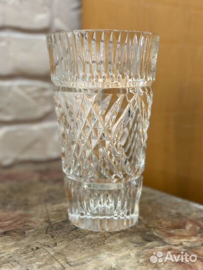 Ваза для цветов хрустальная