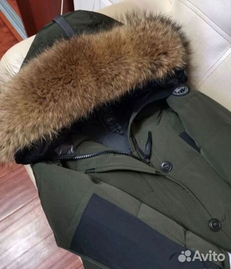 Пуховик Canada goose новый