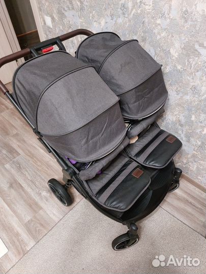 Коляска для двойни или погодок