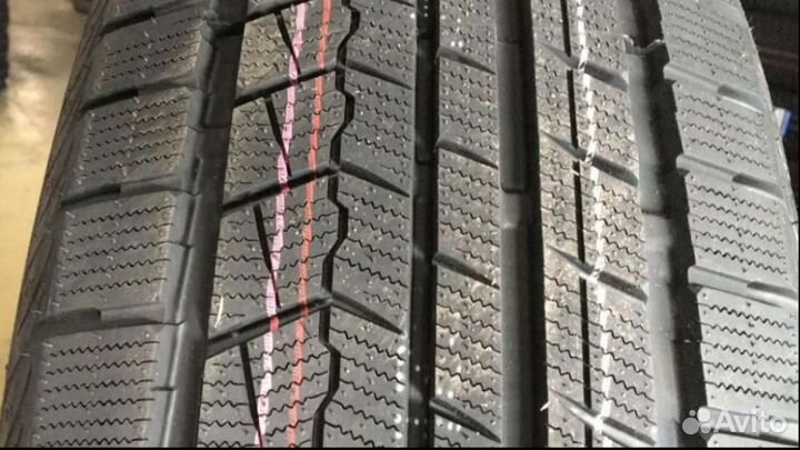 Arivo Winmaster ARW2 275/60 R20 119H