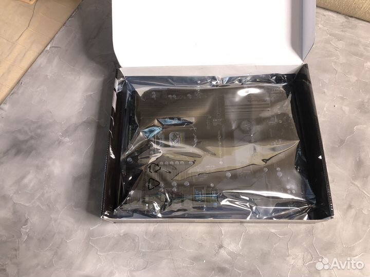 Материнская плата ASrock z370 pro4