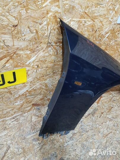 Крыло переднее правое BMW 3 E90/E91 E93 2008