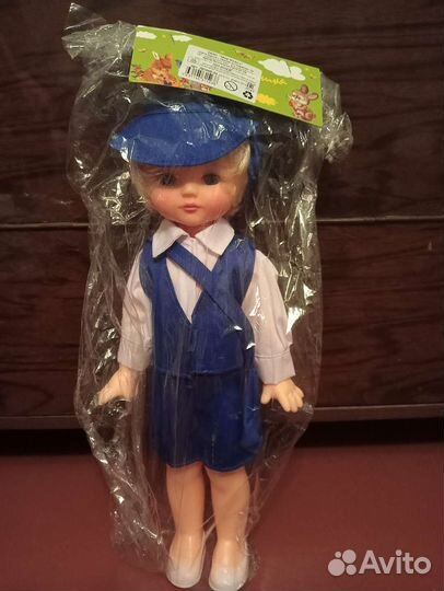 Кукла большая