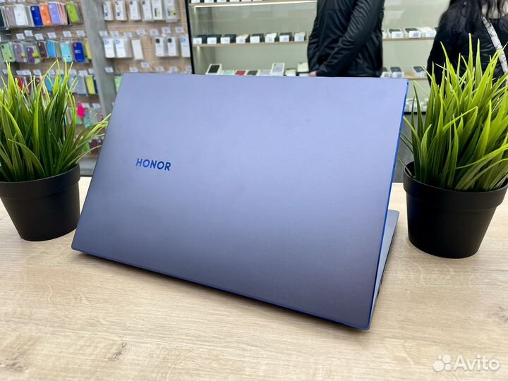 Новый ноутбук Honor MagicBook D14 R7/16Gb