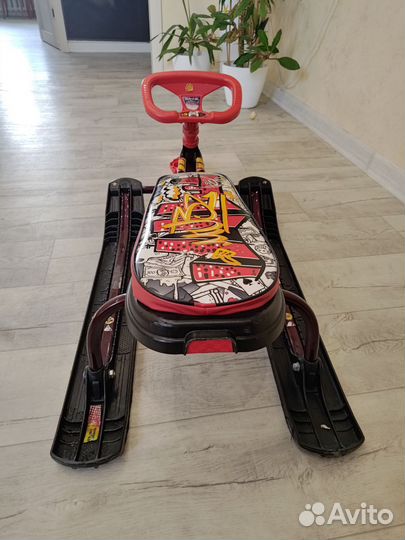 Детский снегокат