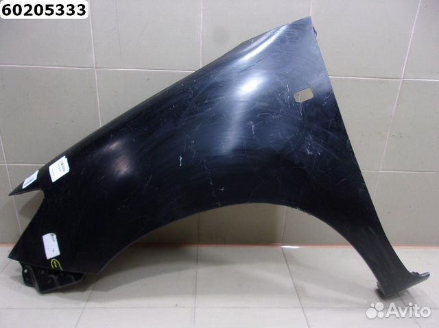 Крыло переднее левое Toyota Hi Lux