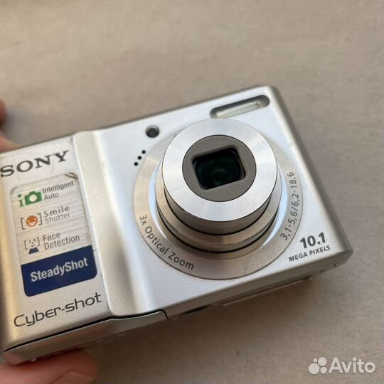 Sony cyber shot dsc s1900