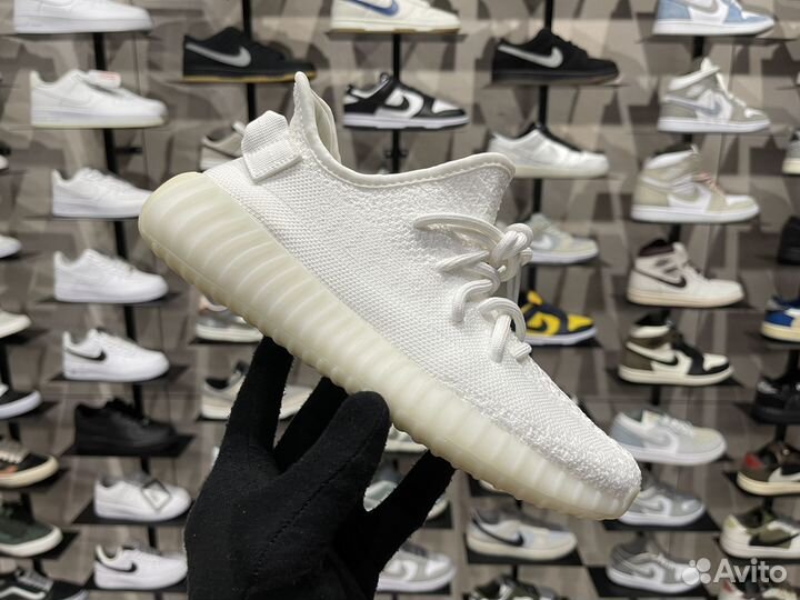 Кроссовки Adidas Yeezy Boost 350 V2 Triple White