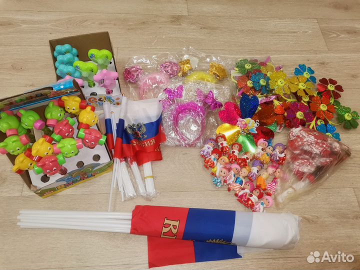 Игрушки для праздника