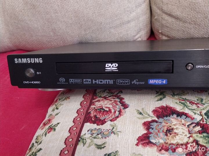Мультиформатный проигрыватель Samsung DVD-HD950