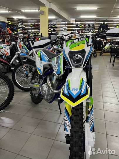 Motoland X3 PRO новый 250cm3