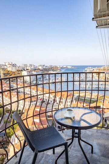 1-к. квартира, 45,5 м², 10/16 эт.