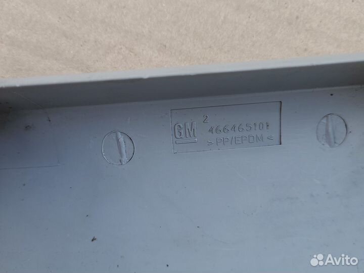 Очечник Opel Astra H 2004-2015