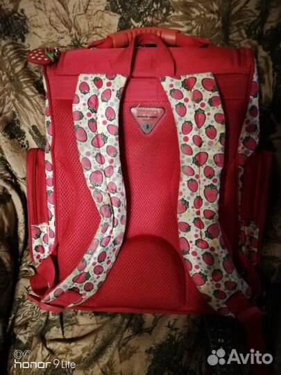 Рюкзак школьный