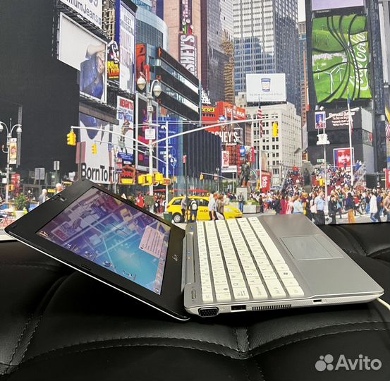 Красивый нетбук asus/для документов/мультфильмов