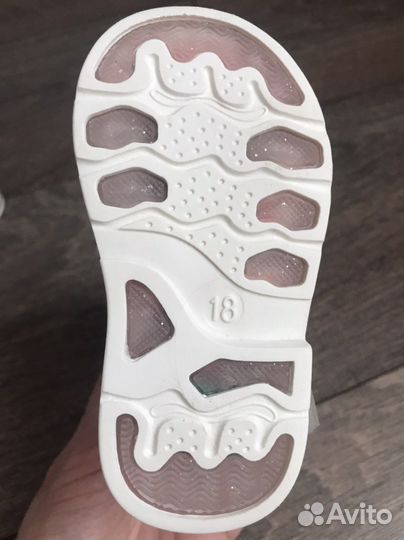 Босоножки для девочки