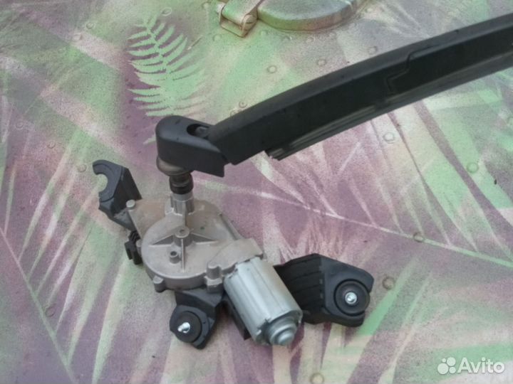 Моторчик дворников,дворник задний киа спортейдж 4