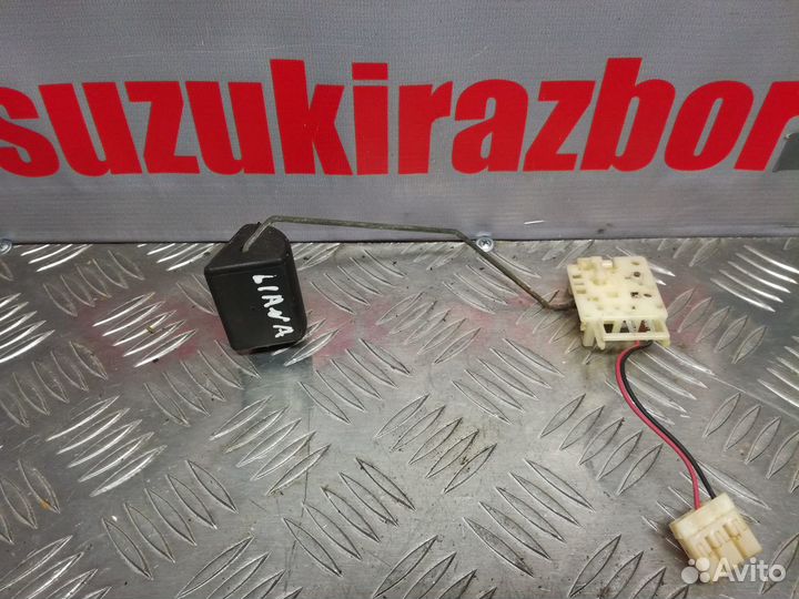 Датчик топлива Suzuki Liana 2006г