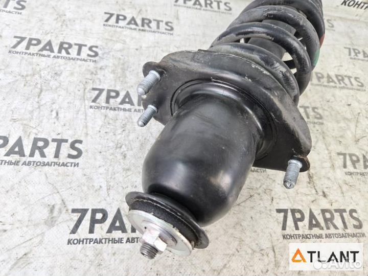 Стойка задняя правая toyota avensis